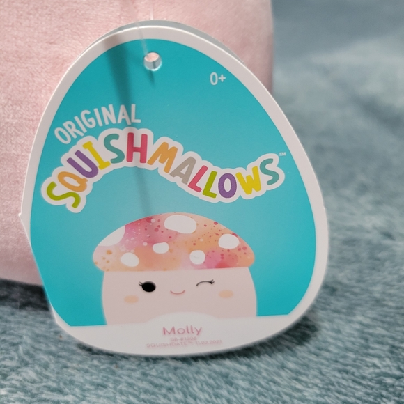 Molly mushroom squishmallow - Picture 5 of 5